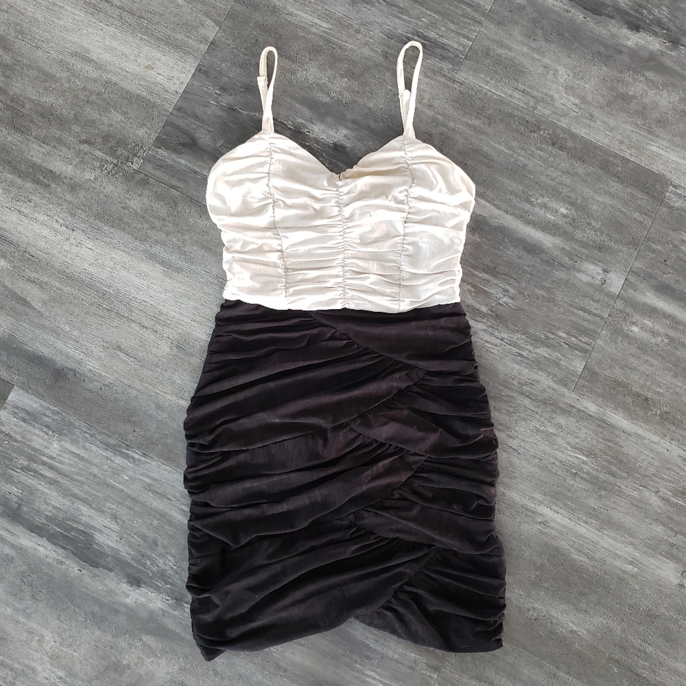 Black Cream Ruched D&B Dressy Mini